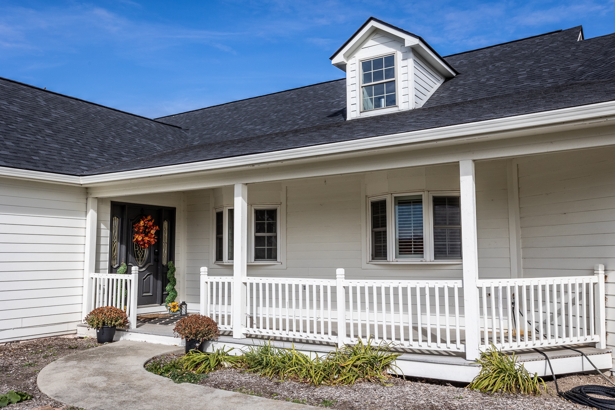 Roofing and Siding Contractors in Franklin